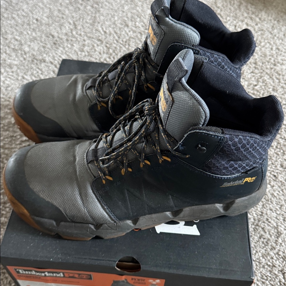 Timberland Composite Toe Work Boots - image 5